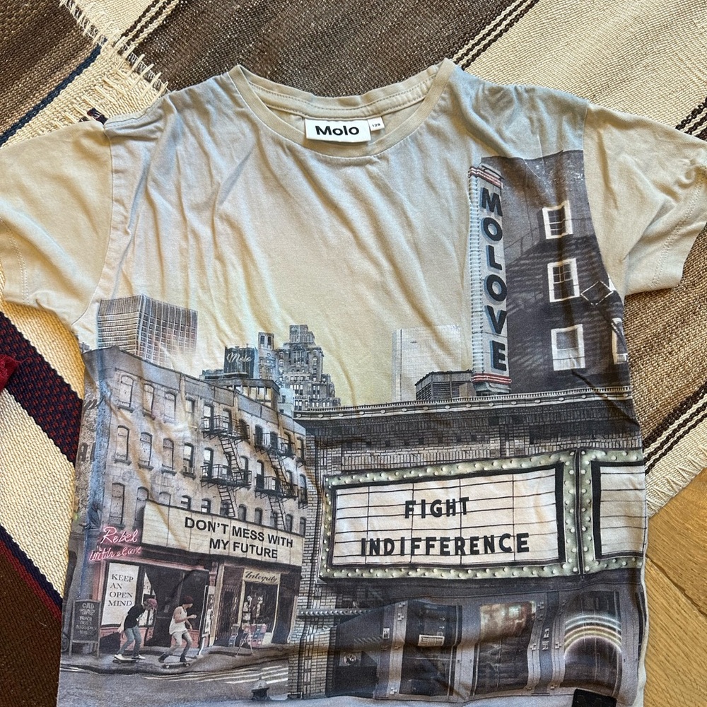 Molo Tan Short Sleeve Tee Architectural Design